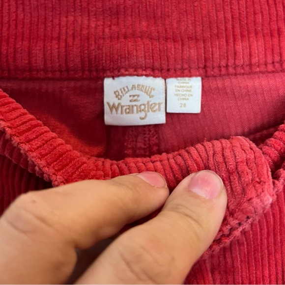 BILLABONG x Wrangler The Retro Red Corduroy High Waisted Pants Straight Leg 28 - Picture 4 of 6
